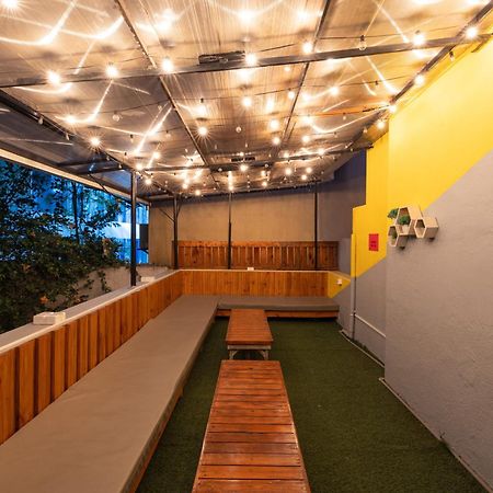 Zostel Bangalore- Indiranagar Εξωτερικό φωτογραφία